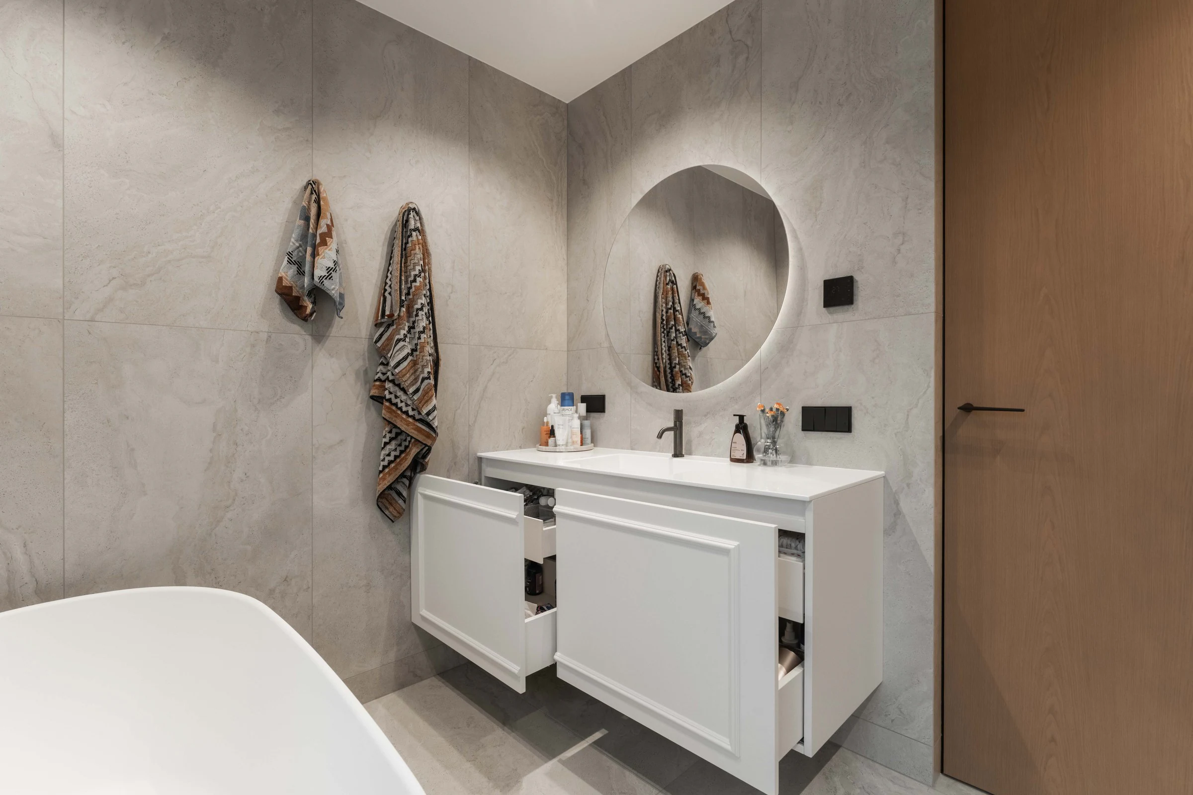 Private residence, Complete bespoke interior — project image 9