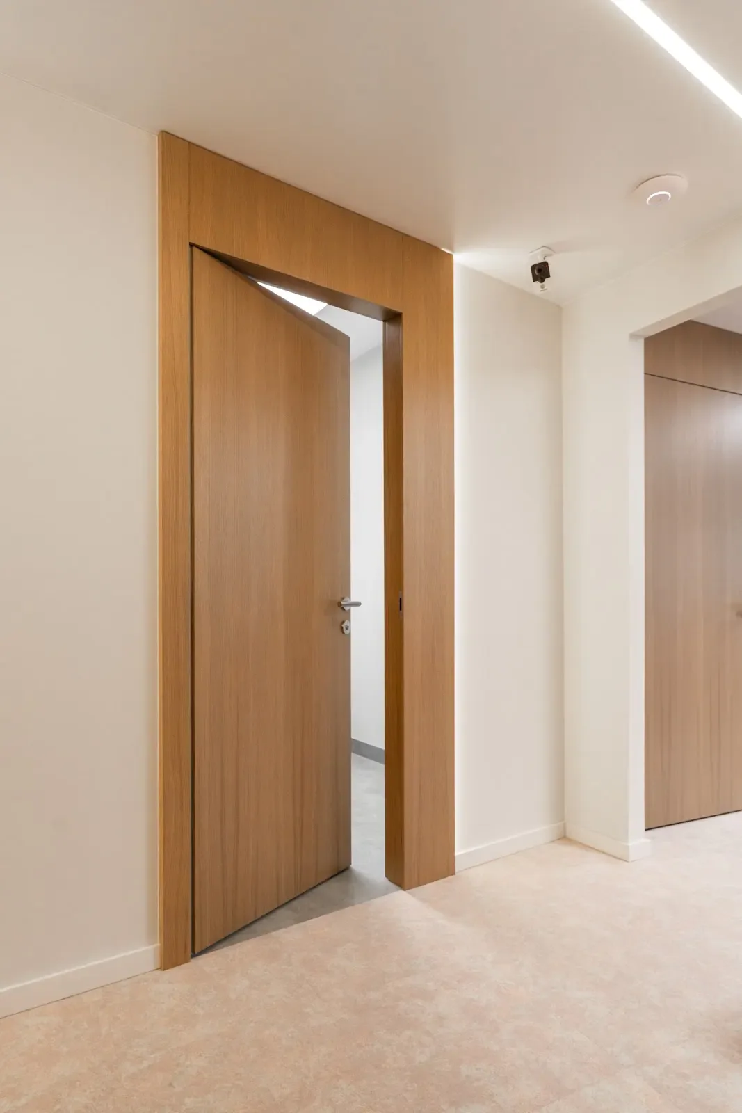 Commercial space, Bespoke commercial interior — project image 2