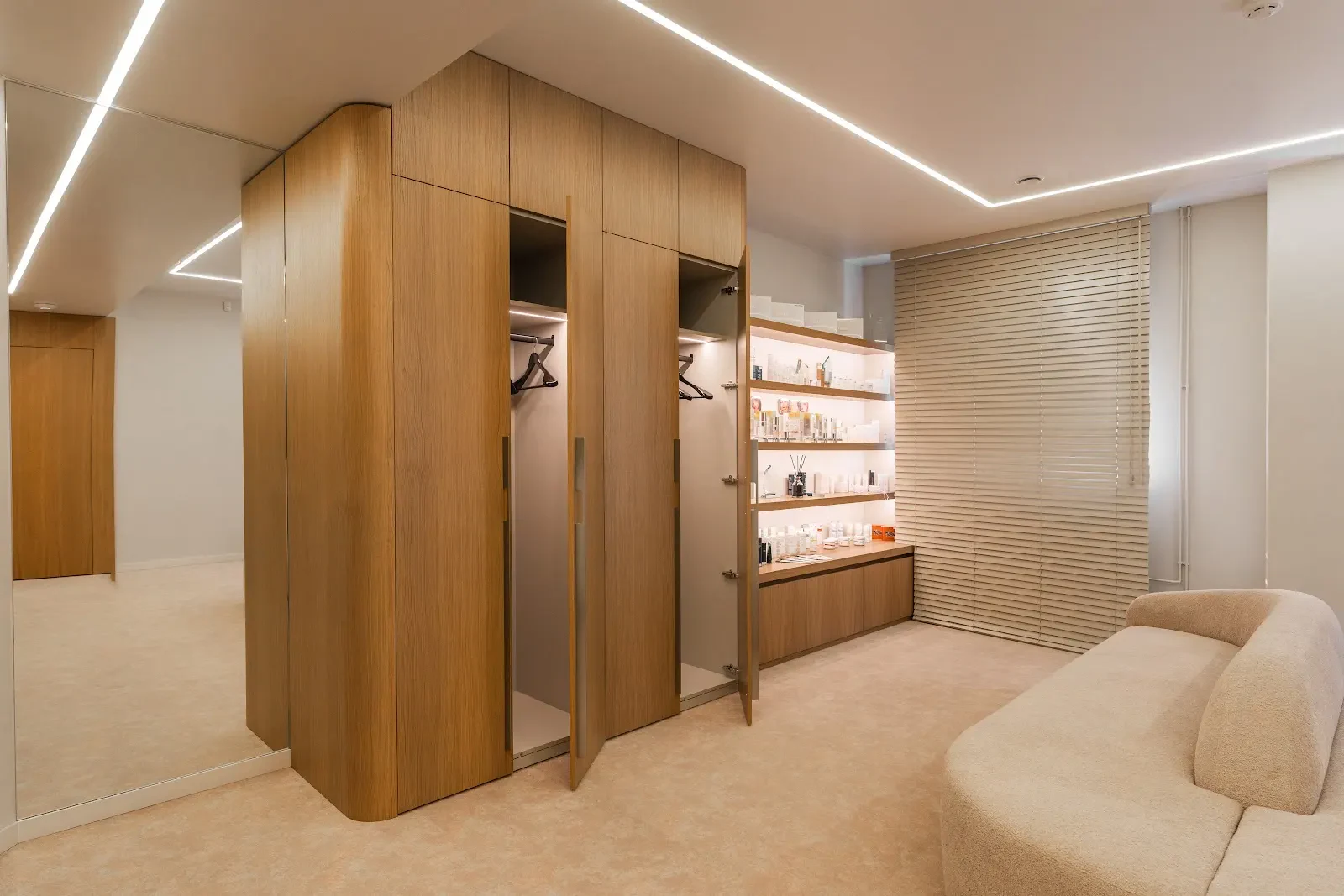 Commercial space, Bespoke commercial interior — project image 4